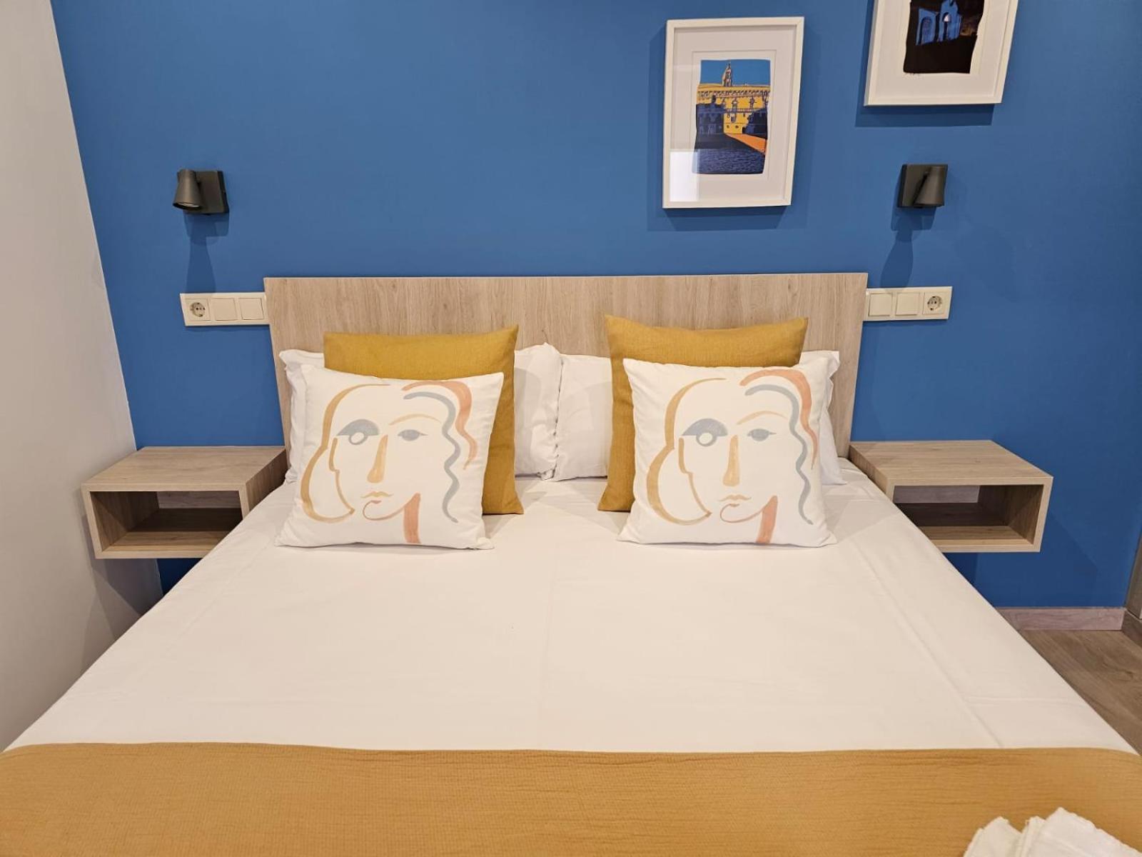 Inicia Avio Apartamentos Saint-Jacques-de-Compostelle Extérieur photo